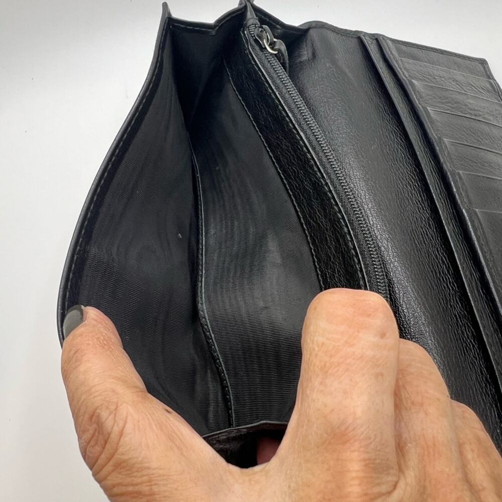 Gucci Black Leather Long Wallet - Picture 5 of 10